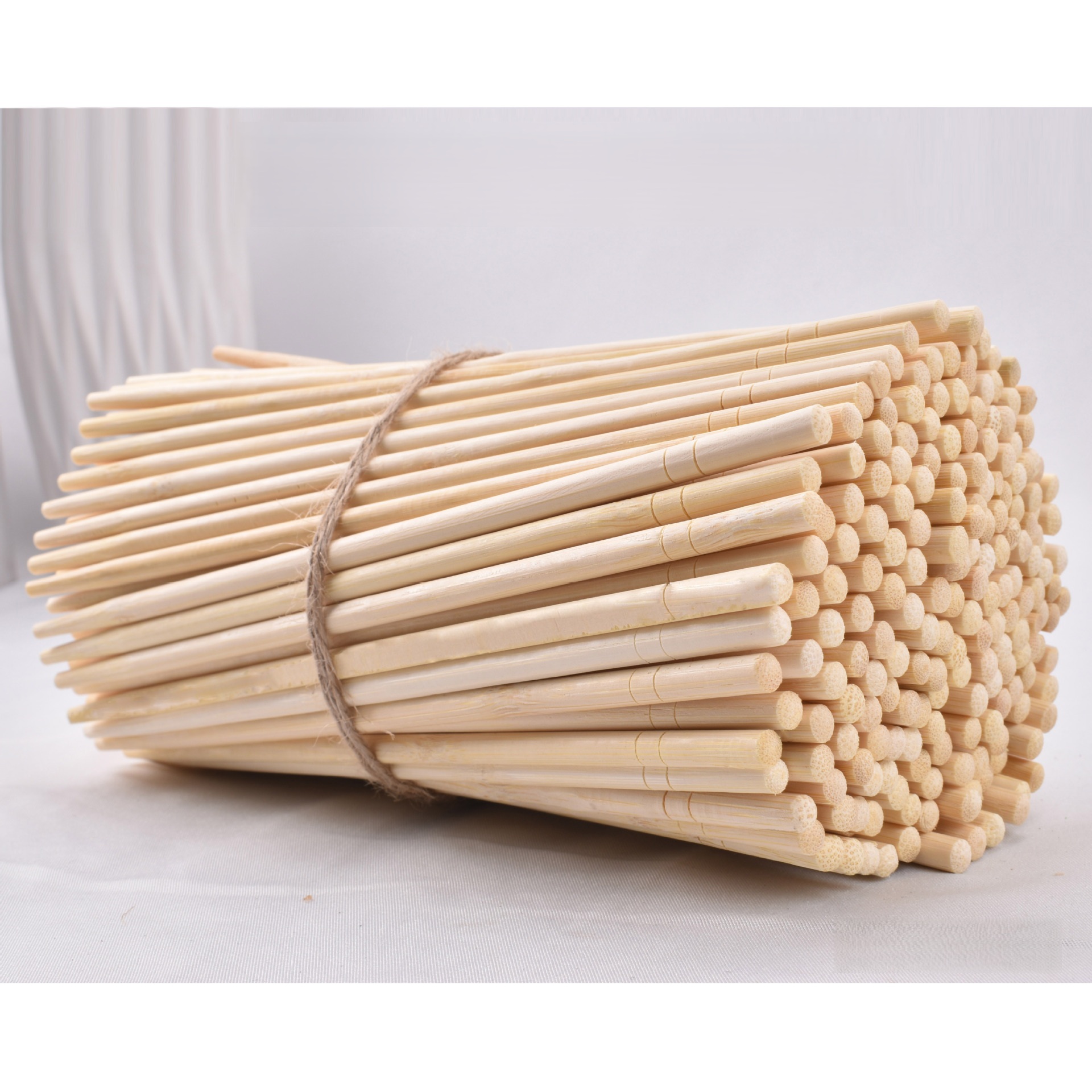 disposable round bamboo chopsticks, pre split, individually wrapped, food grade, wholesale disposable round bamboo chopsticks, pre split, individually wrapped, food grade, wholesale